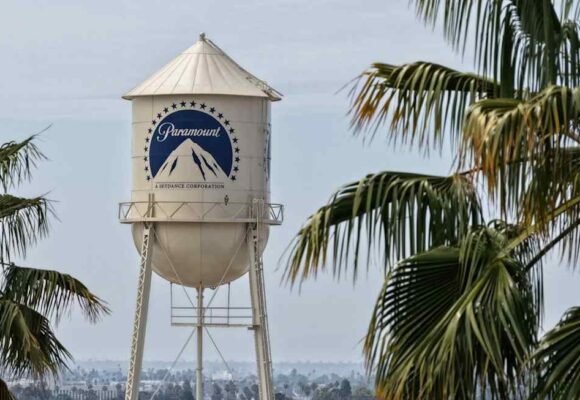 US judge pauses Paramount’s $110bn Warner Bros acquisition