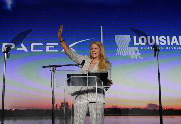 SpaceX commits $100bn to Louisiana space base